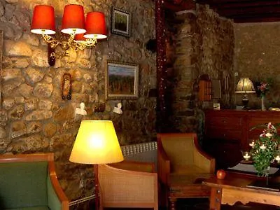Husa Monestir Sant Marcal Hotel 3*