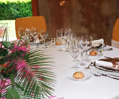 Husa Monestir Sant Marcal Hotel 3*