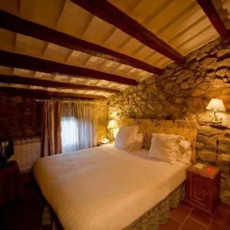 Husa Monestir Sant Marcal 3* Montseny